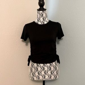 Brit & Bri cropped shirt size M